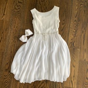 White monnalisa girls dress with rhinestones.